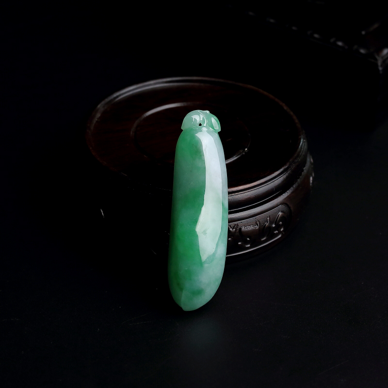 缅甸A货天然糯种飘绿翡翠福瓜吊坠 - 红掌柜