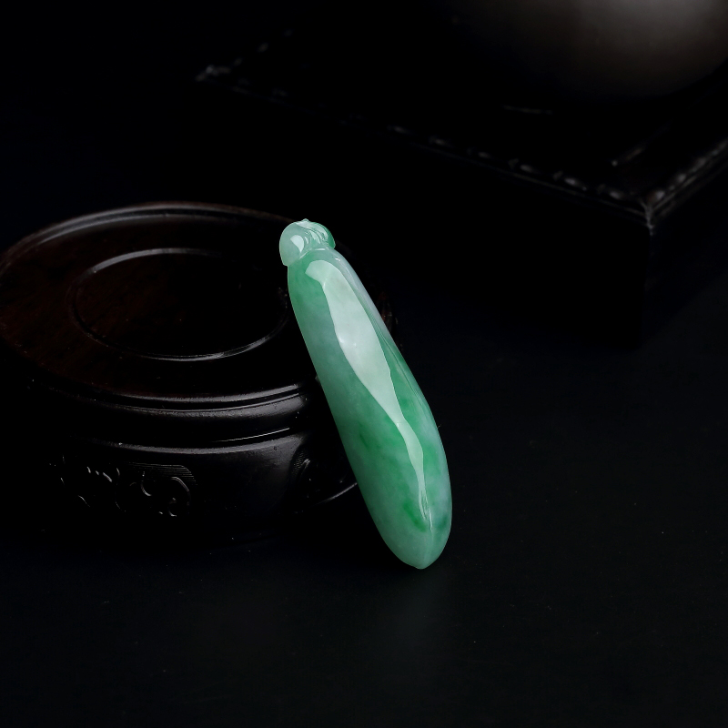 A货天然糯种飘绿翡翠福瓜吊坠 - 红掌柜