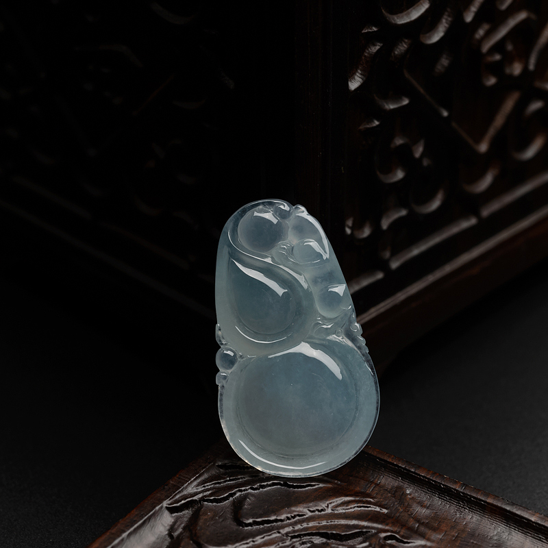 缅甸天然浅绿翡翠葫芦吊坠-红掌柜