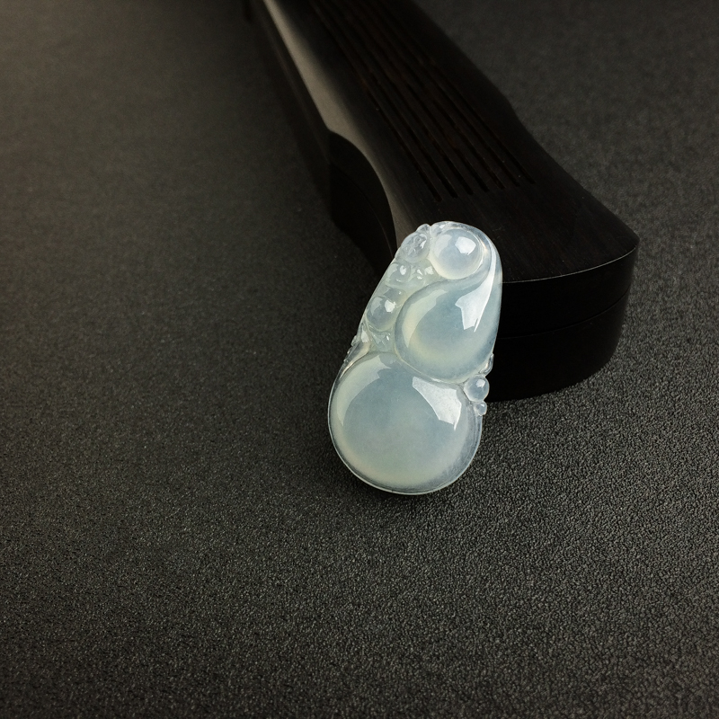 冰糯种浅绿翡翠葫芦吊坠 - 红掌柜