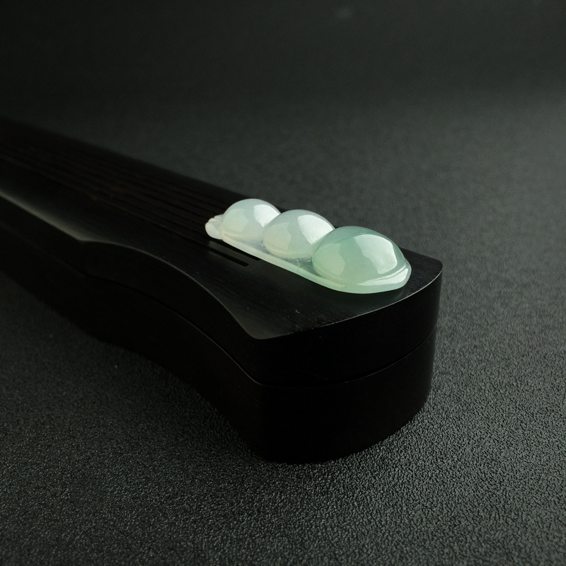 缅甸糯种淡绿翡翠福豆吊坠 - 红掌柜