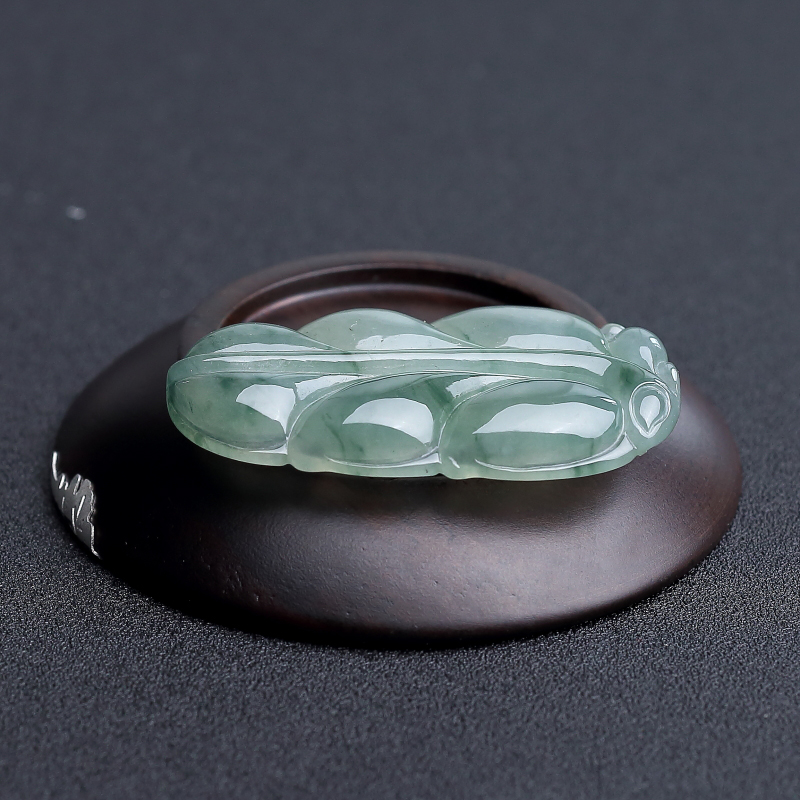 缅甸天然糯冰种翡翠叶子吊坠-红掌柜