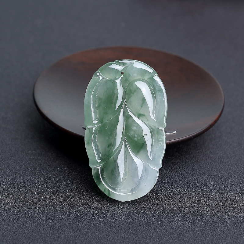 缅甸天然飘花翡翠叶子吊坠-红掌柜