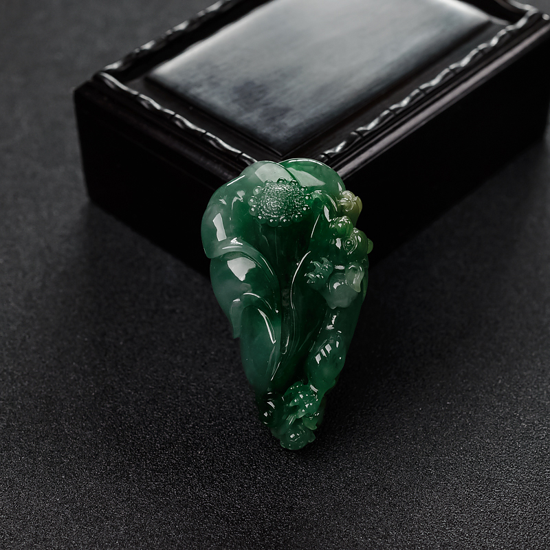 糯种深绿翡翠牵牛花吊坠-红掌柜