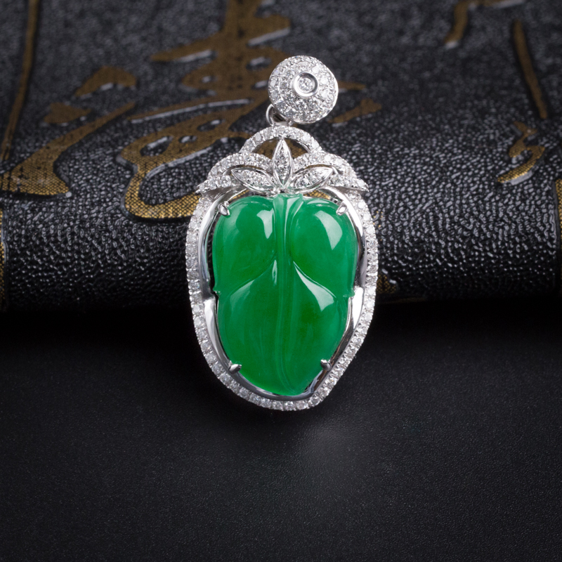 18K镶钻糯冰种阳绿翡翠树叶吊坠-红掌柜