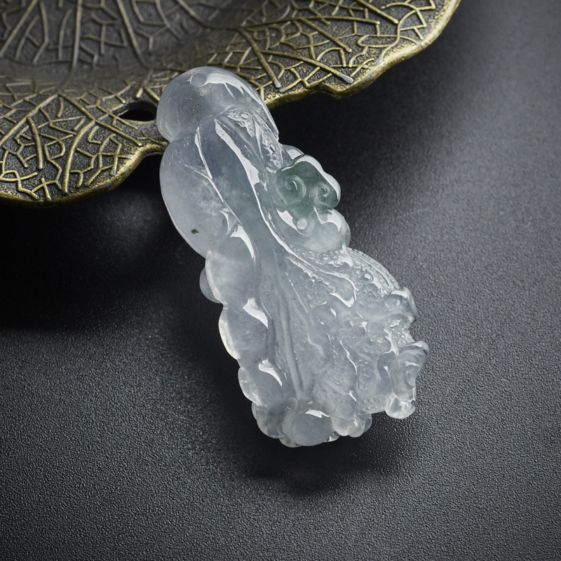 冰糯种翡翠蓝底飘绿白菜吊坠 - 红掌柜珠宝