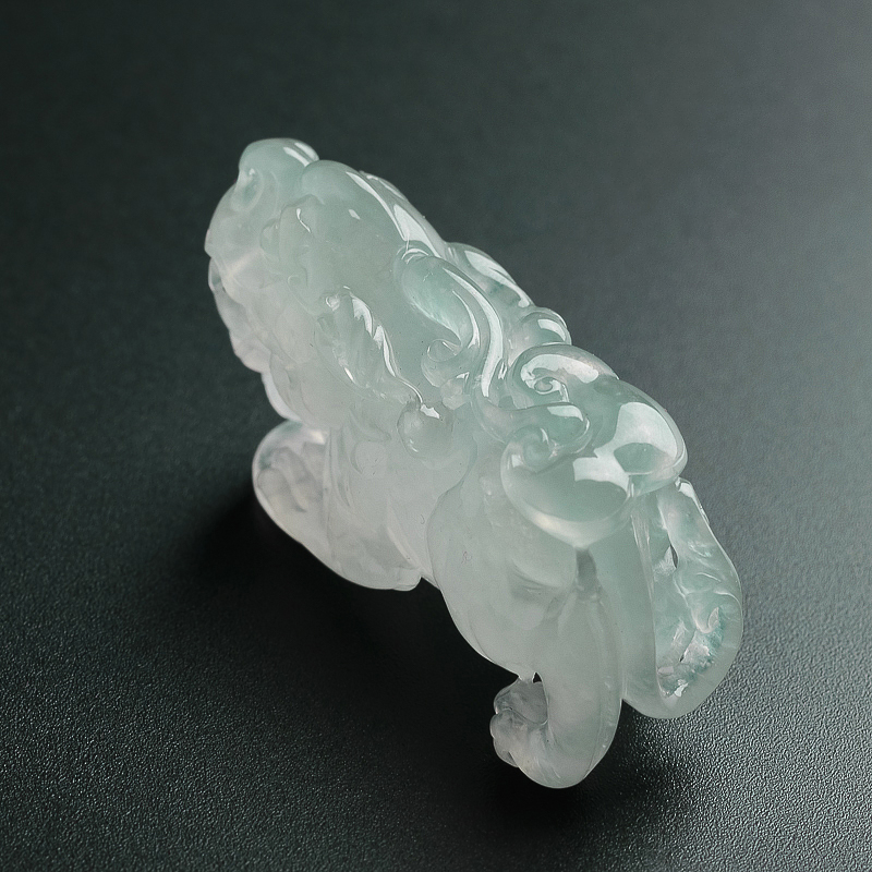 冰糯种浅绿貔貅摆件 - 红掌柜珠宝