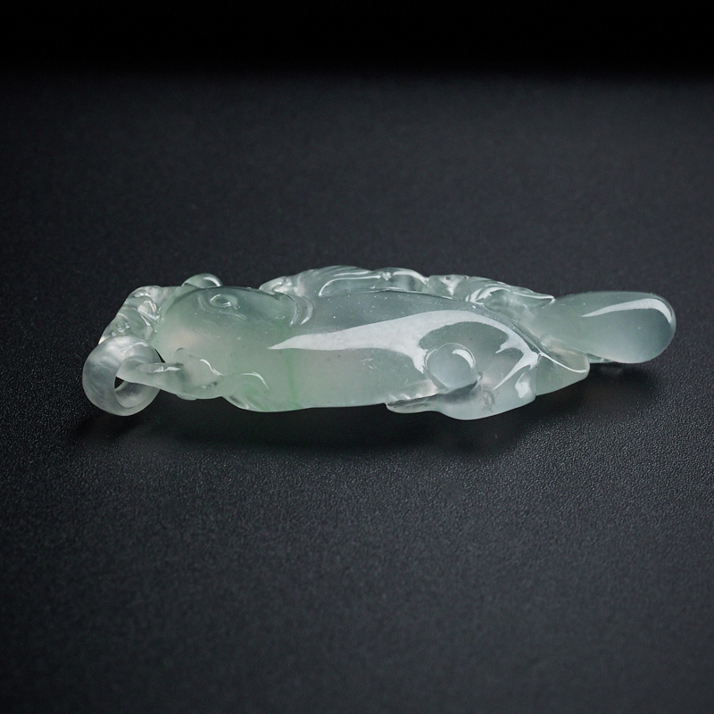 A货冰糯种翡翠年年有余吊坠 - 红掌柜