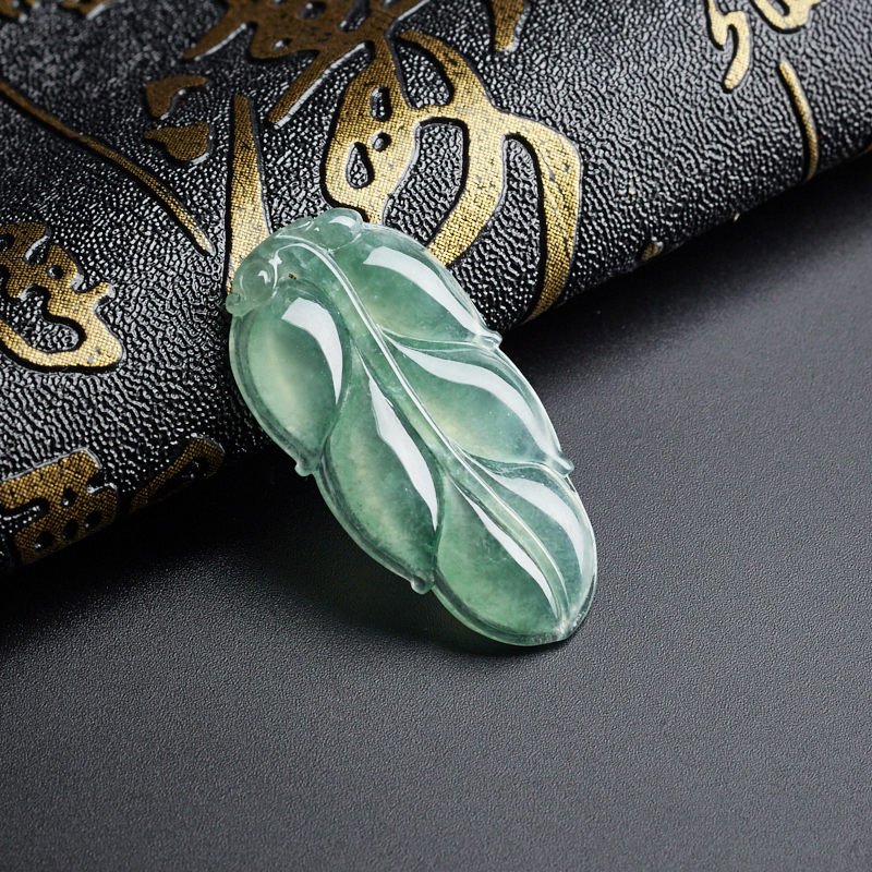 天然冰糯种晴水翡翠树叶吊坠 - 红掌柜