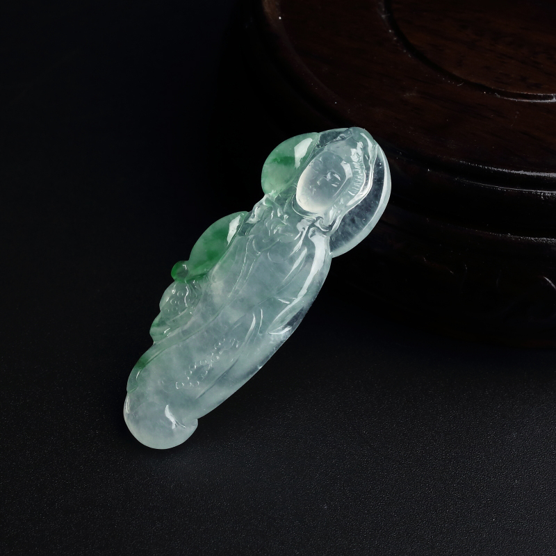 冰糯种飘绿翡翠观音吊坠 - 红掌柜