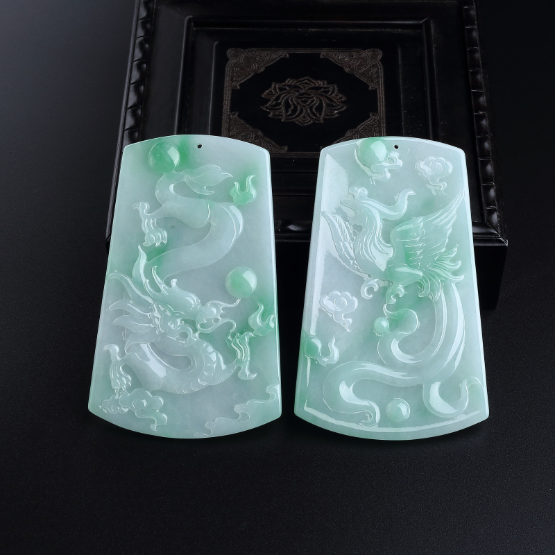 缅甸天然糯种飘翠翡翠龙凤牌吊坠-红掌柜