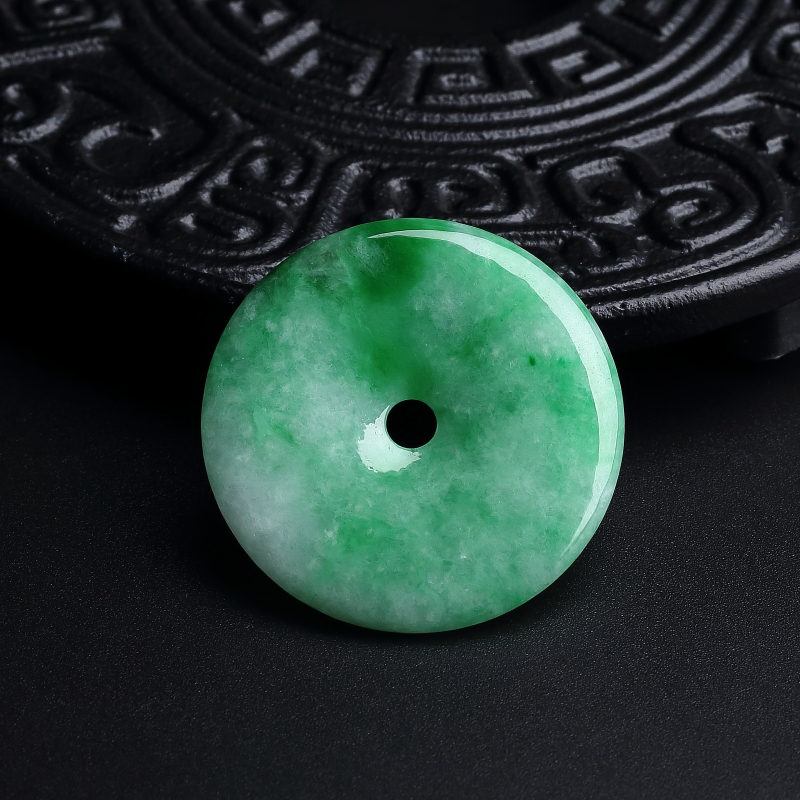 糯种翡翠吊坠-红掌柜