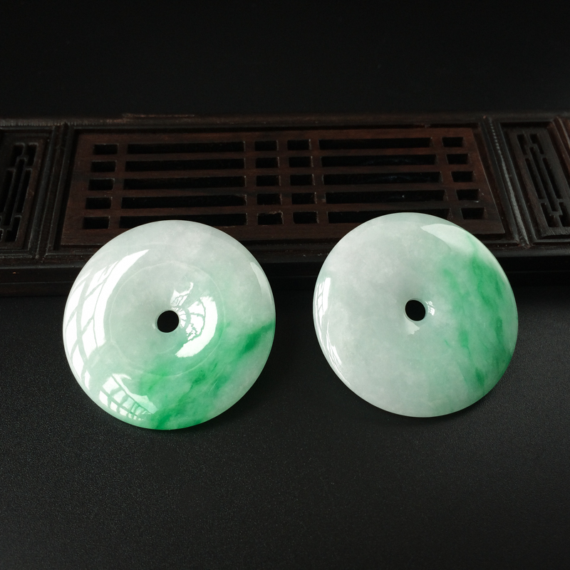 翡翠平安扣-红掌柜