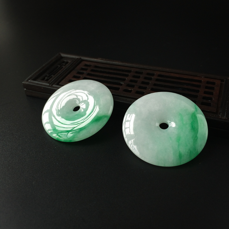 糯种翡翠-红掌柜