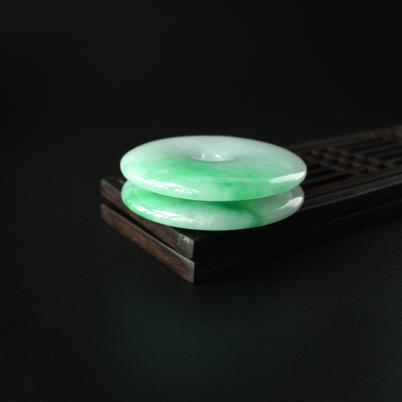 糯种翡翠平安扣吊坠-红掌柜