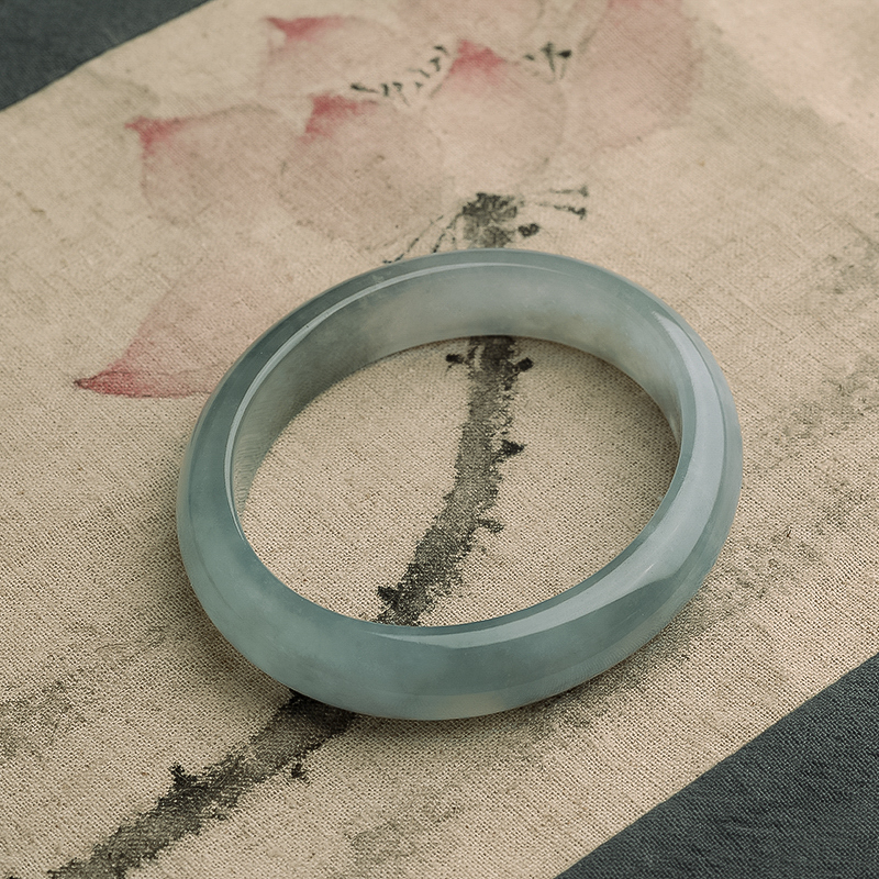 翡翠贵妃镯 - 红掌柜珠宝