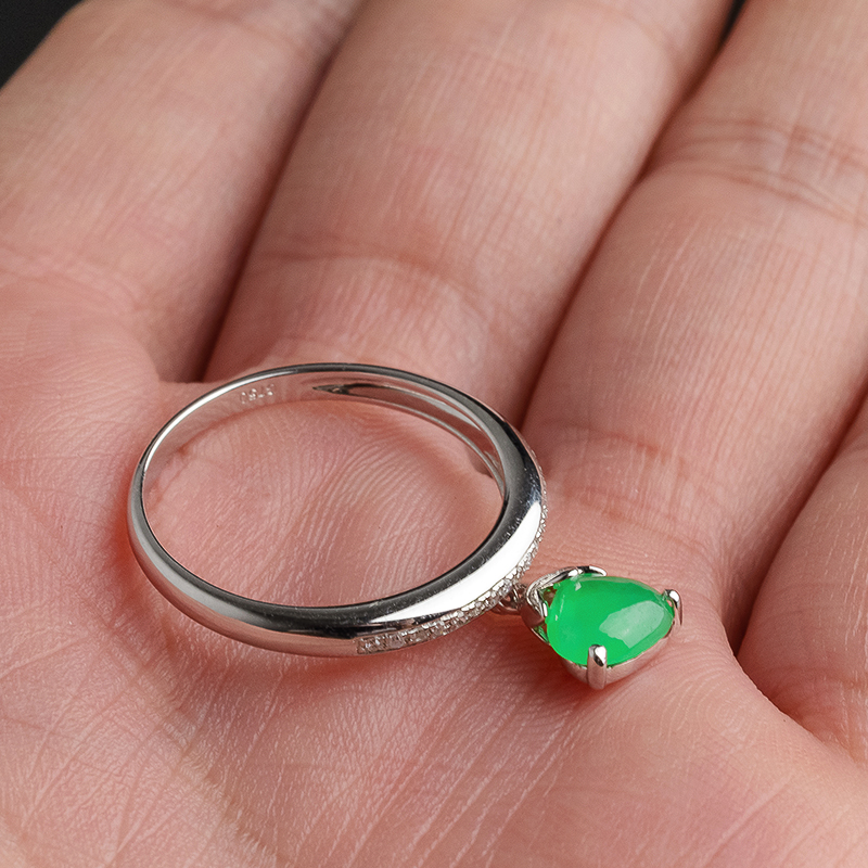 18K金镶钻冰糯种翡翠阳绿戒指 - 红掌柜珠宝