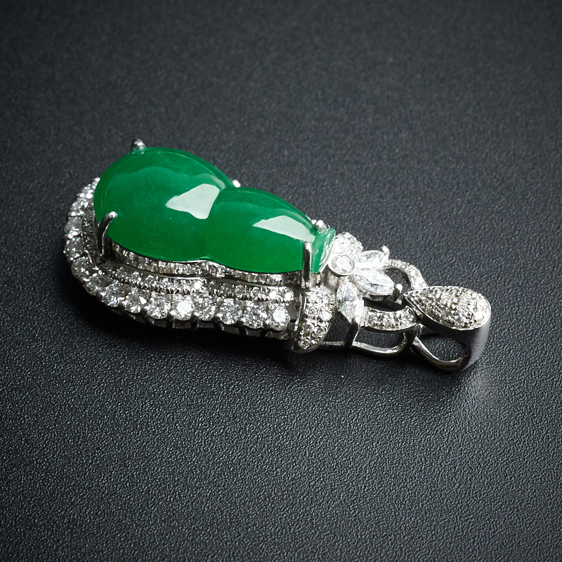 18K金镶钻糯种翠色翡翠葫芦-红掌柜珠宝