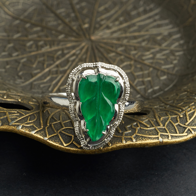 18K金镶冰种翠绿翡翠树叶戒指-红掌柜珠宝