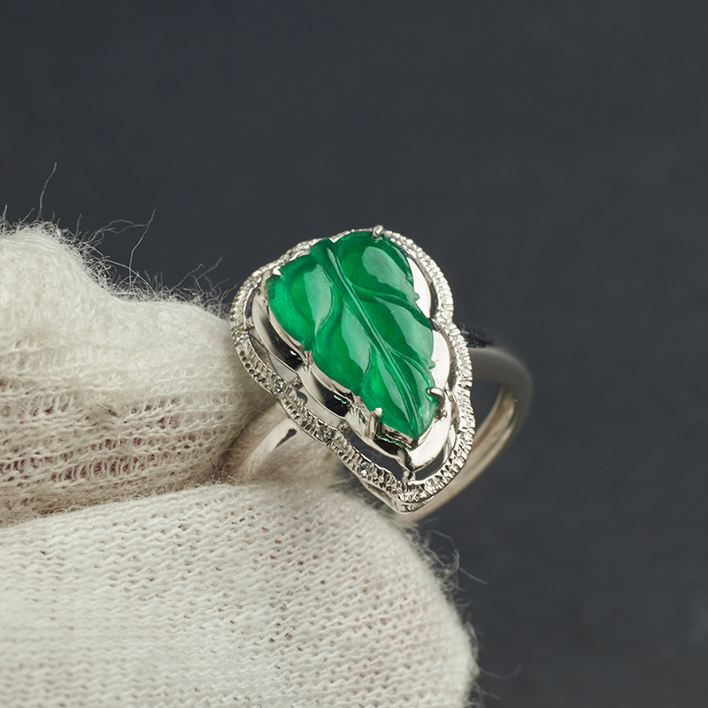 翡翠树叶戒指-红掌柜珠宝