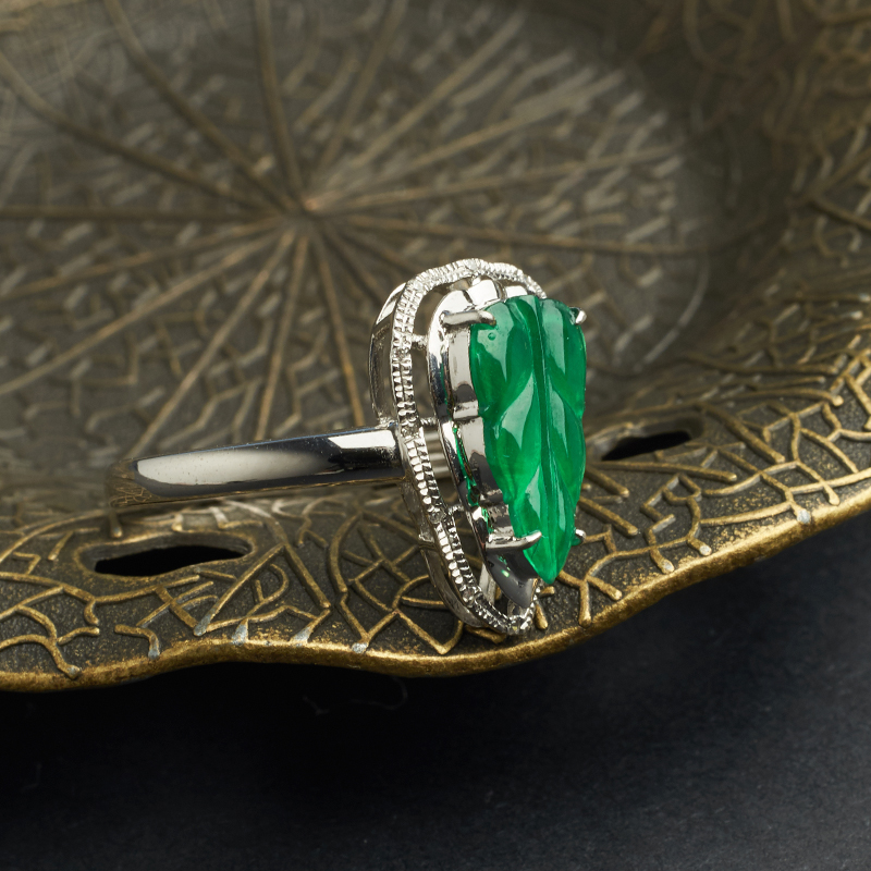 18K金镶钻冰种翡翠树叶戒指-红掌柜珠宝