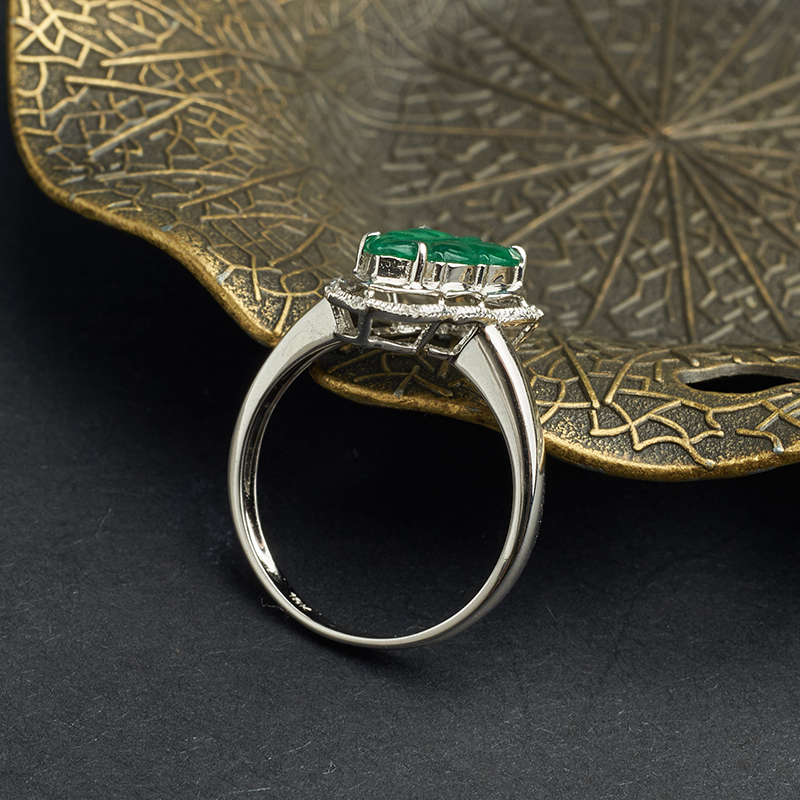 18K金镶钻翠绿翡翠树叶戒指-红掌柜珠宝