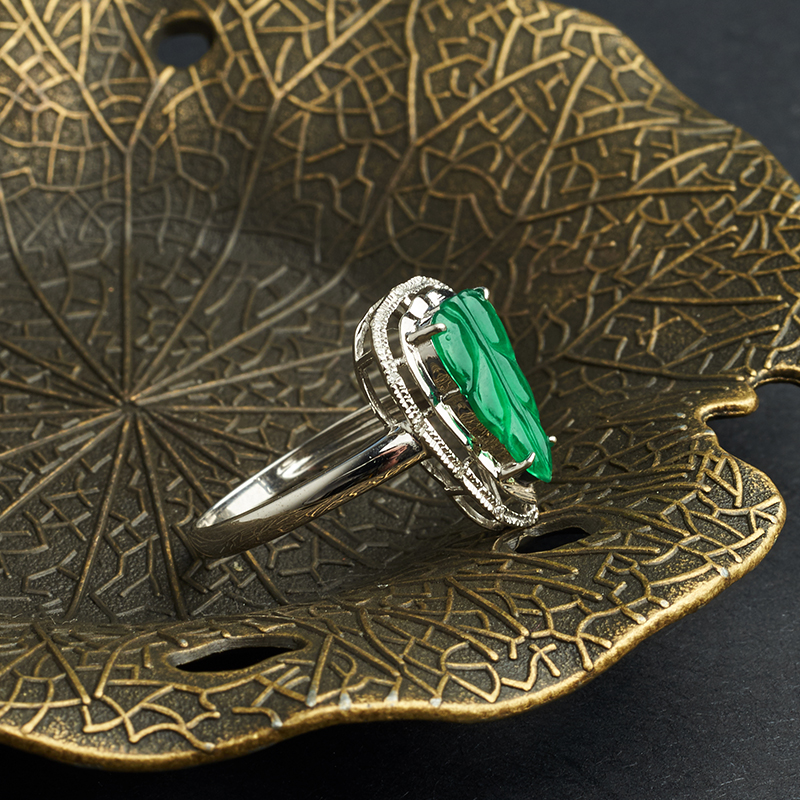 翡翠树叶戒指-红掌柜珠宝