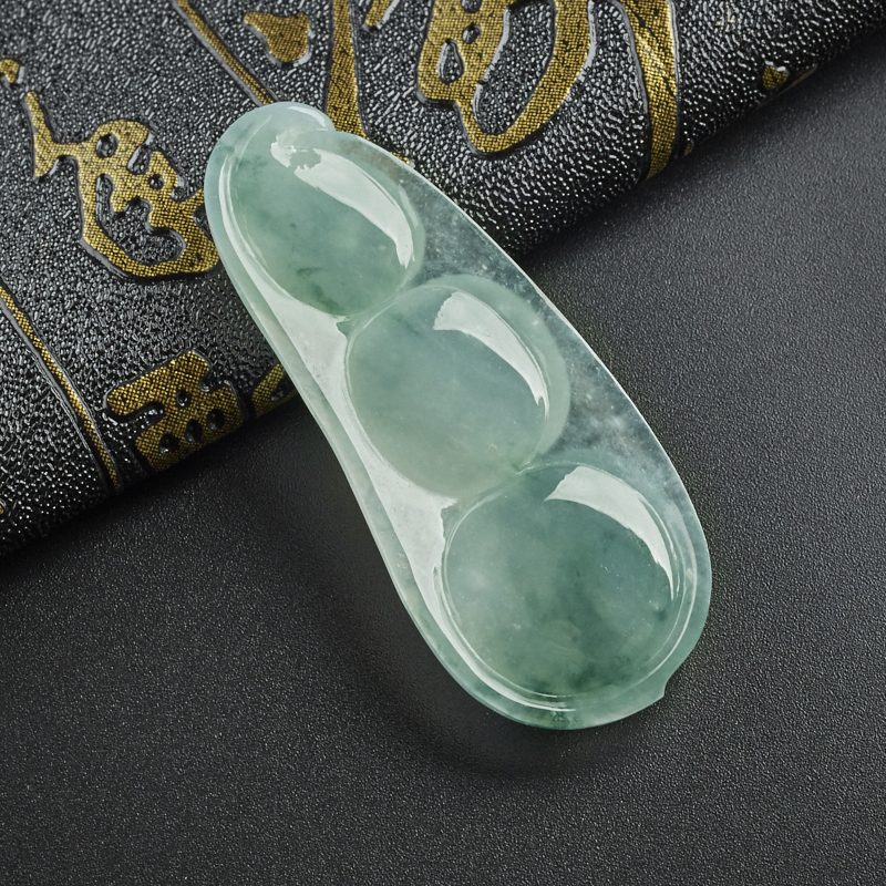 翡翠飘花豆子吊坠 - 红掌柜珠宝