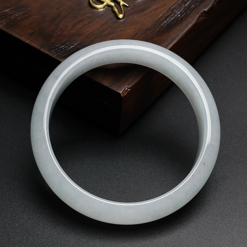 细糯种手镯-红掌柜珠宝