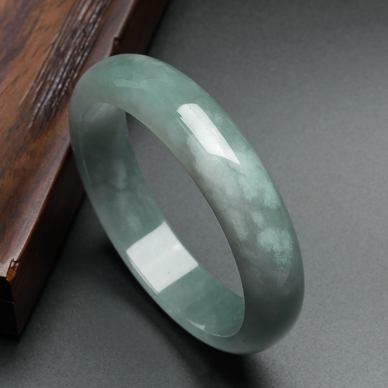 糯冰种蓝底翡翠手镯-红掌柜珠宝