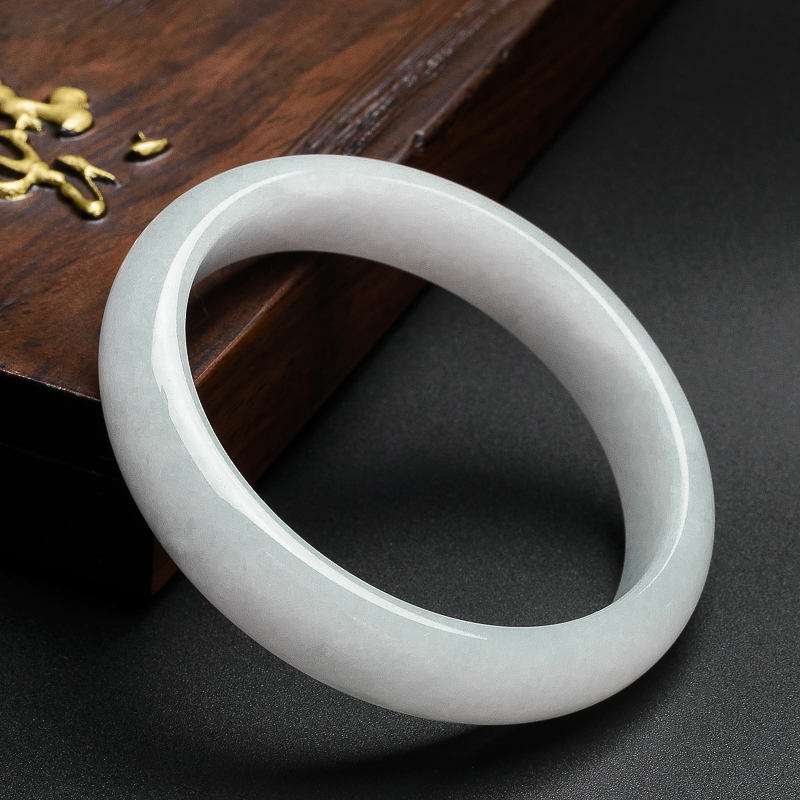 白底翡翠手镯-红掌柜珠宝