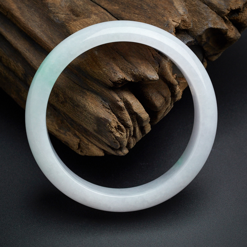 糯种飘绿翡翠手镯 - 红掌柜珠宝