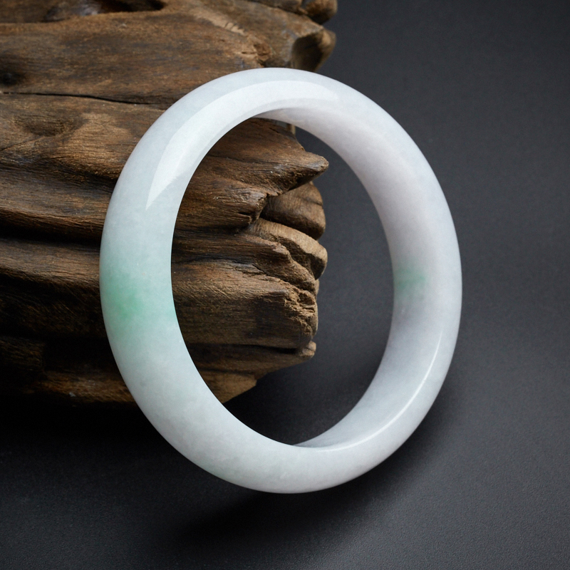 糯种飘绿翡翠手镯 - 红掌柜珠宝