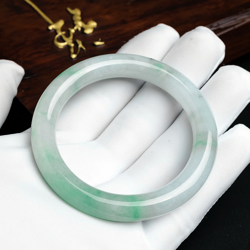 缅甸翡翠手镯-红掌柜珠宝