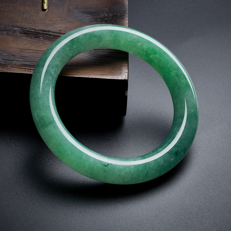 天然糯种满绿翡翠手镯 - 红掌柜