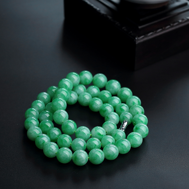 10.5mm天然糯种阳绿翡翠项链-红掌柜