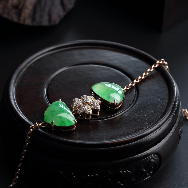 18K金镶冰糯种飘绿翡翠手链-红掌柜