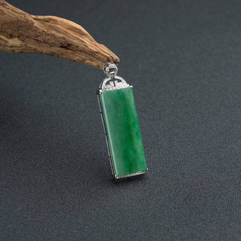 天然18K金镶钻糯种翡翠无事牌吊坠 - 红掌柜