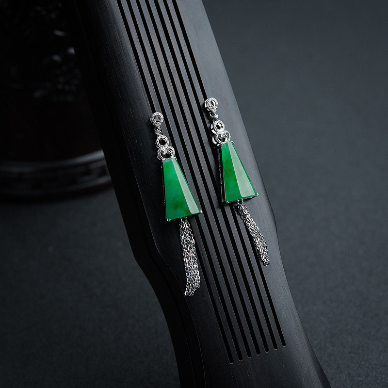 糯种翠色翡翠耳钉-红掌柜