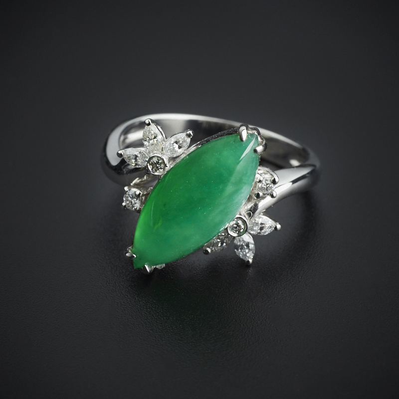 18K镶钻翡翠戒指-红掌柜珠宝