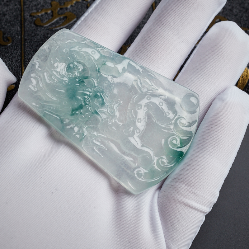 翡翠龙牌吊坠-红掌柜珠宝