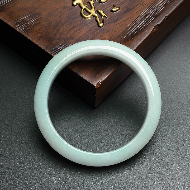 细糯种翡翠手镯-红掌柜珠宝