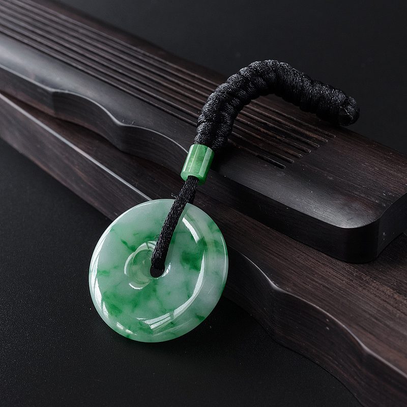 天然糯种飘绿翡翠平安扣吊坠-红掌柜