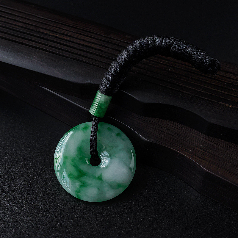 糯种飘绿翡翠平安扣吊坠 - 红掌柜