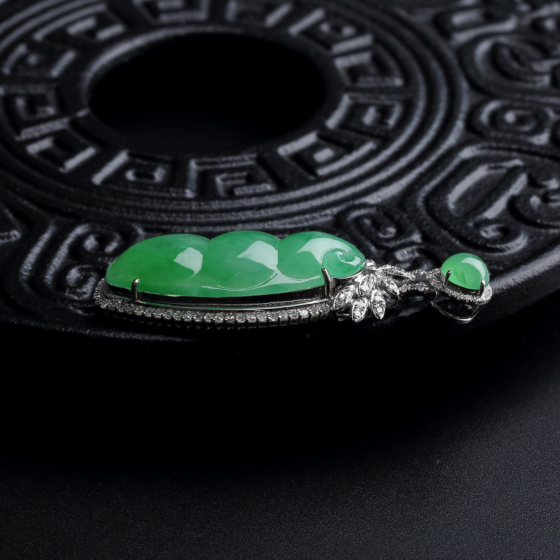 糯种阳绿翡翠-红掌柜