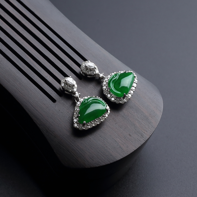 冰糯种满色翡翠天鹅耳钉-红掌柜