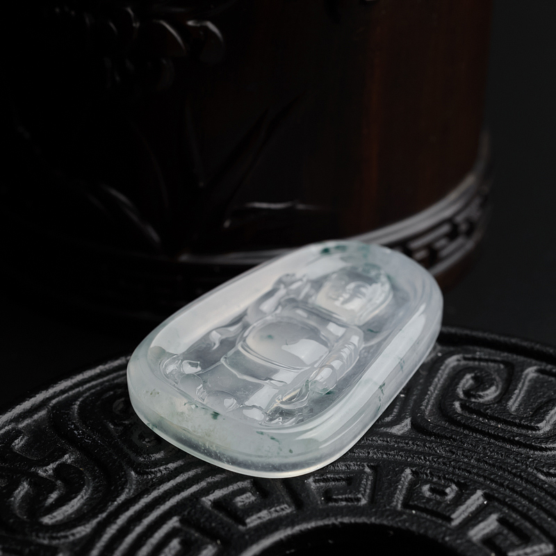 缅甸天然冰种飘花翡翠吊坠-红掌柜
