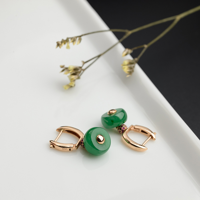 糯种阳绿翡翠-红掌柜