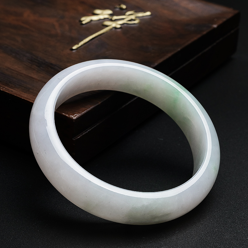 糯种飘绿翡翠手镯 - 红掌柜珠宝