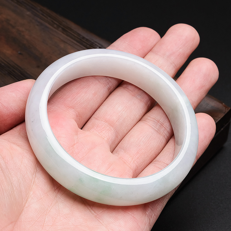 糯种飘绿翡翠手镯 - 红掌柜珠宝